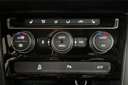 Harmaa Volkswagen TOURAN 2019 kuva 26.