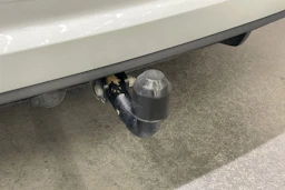 Valkoinen Volkswagen TOURAN 2019 kuva 11.