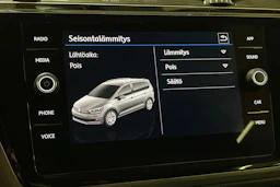 Valkoinen Volkswagen TOURAN 2019 kuva 16.