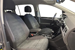 met. harmaa Volkswagen Touran 2019 kuva 7.