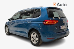 sininen Volkswagen Touran 2019 kuva 2.