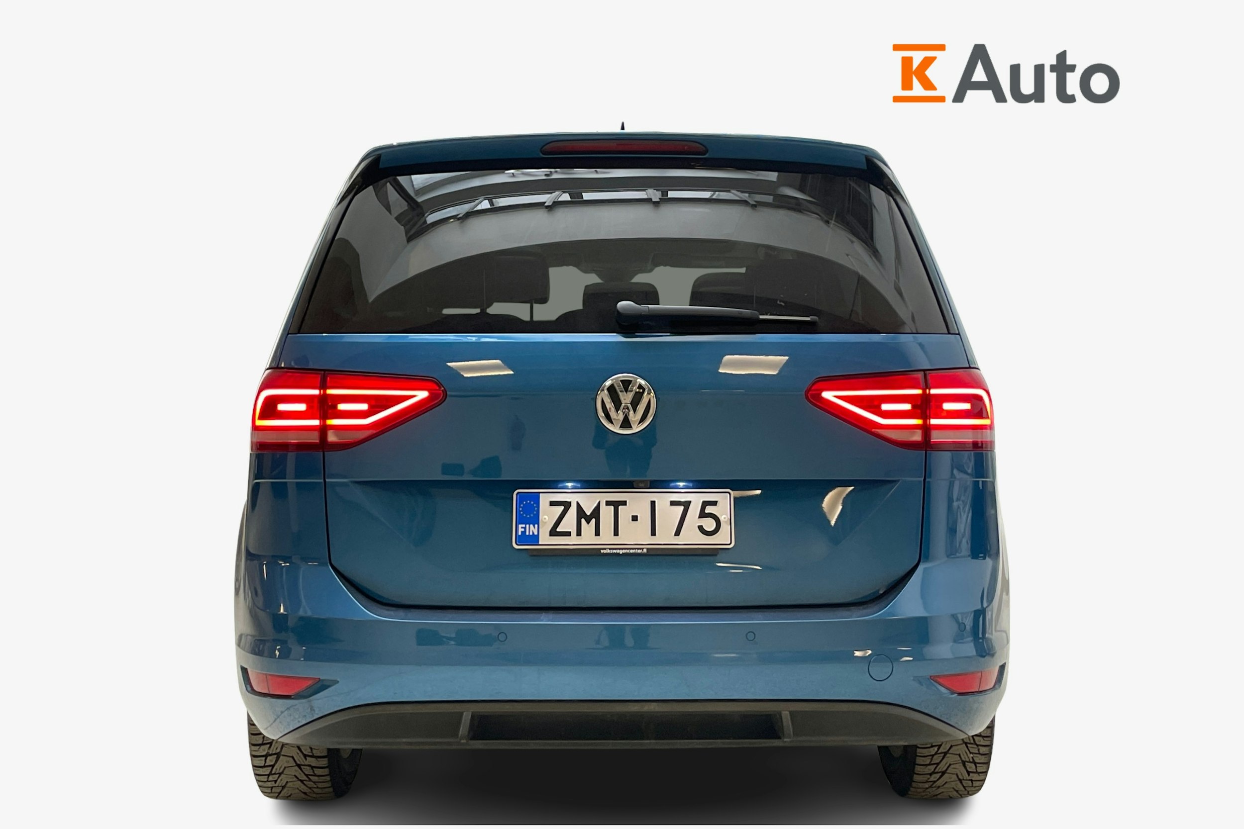 sininen Volkswagen Touran 2019 kuva 3.