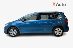 sininen Volkswagen Touran 2019 kuva 5.