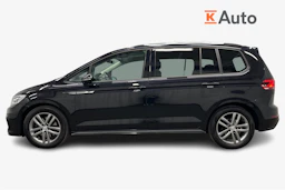 musta Volkswagen Touran 2020 kuva 5.