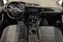 Harmaa Volkswagen TOURAN 2020 kuva 9.