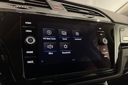 Harmaa Volkswagen TOURAN 2020 kuva 18.