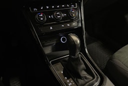 Harmaa Volkswagen TOURAN 2020 kuva 23.