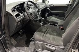 met. musta Volkswagen Touran 2020 kuva 7.