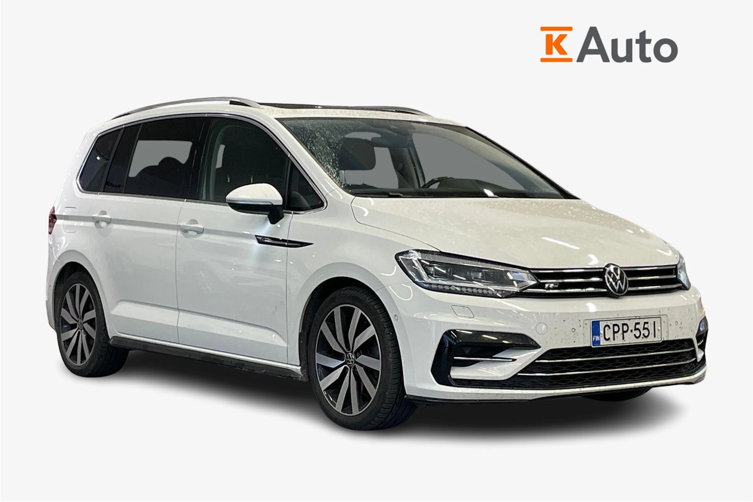 Valkoinen Volkswagen TOURAN 2021 kuva 1.