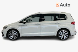 Valkoinen Volkswagen TOURAN 2021 kuva 5.