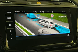 Valkoinen Volkswagen TOURAN 2021 kuva 13.