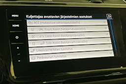 Valkoinen Volkswagen TOURAN 2021 kuva 14.