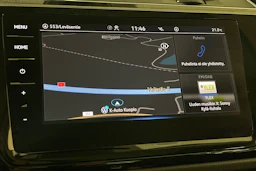 Valkoinen Volkswagen TOURAN 2021 kuva 15.