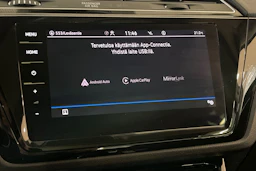 Valkoinen Volkswagen TOURAN 2021 kuva 16.