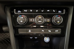 hopea Volkswagen Touran 2021 kuva 17.