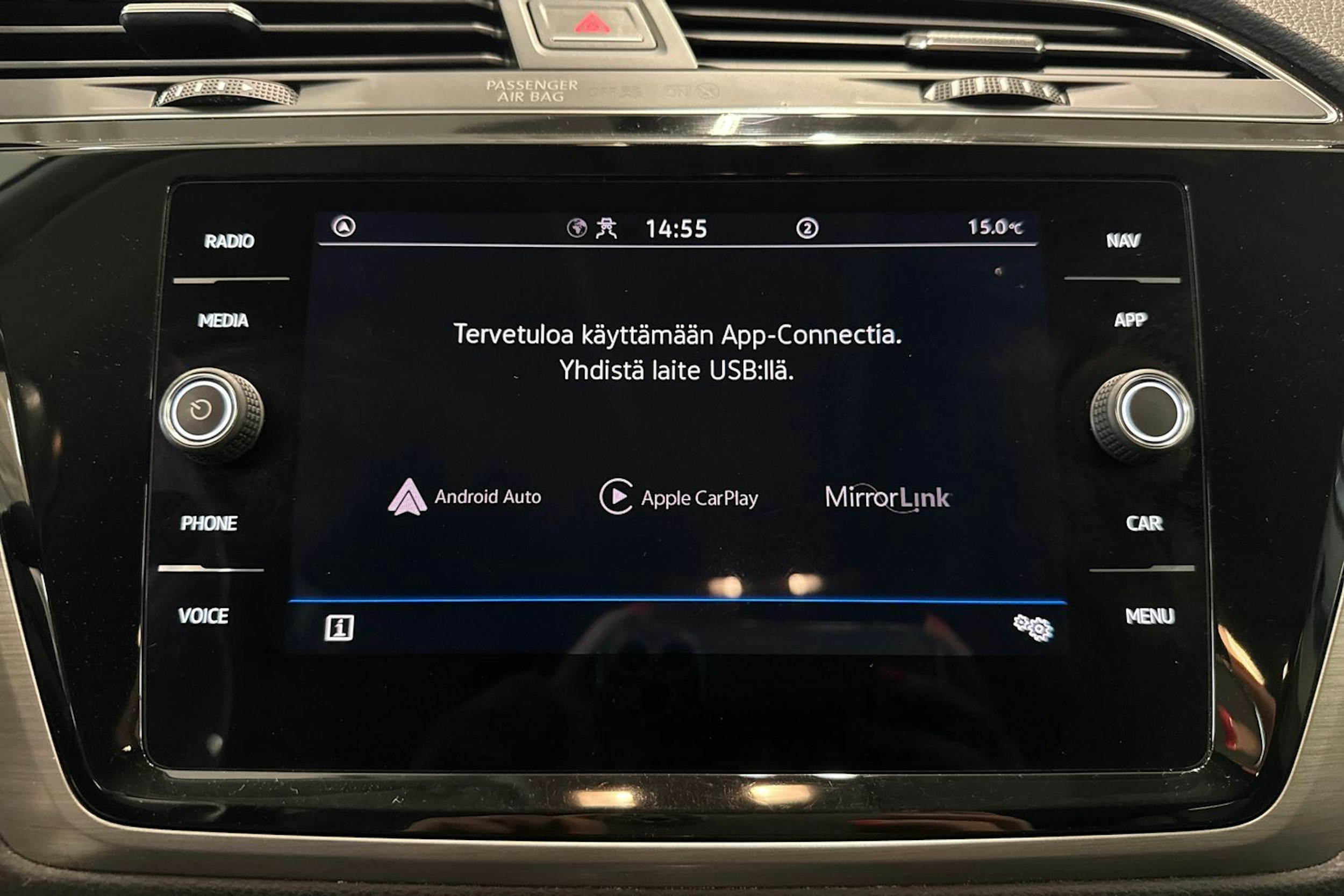 hopea Volkswagen Touran 2021 kuva 20.