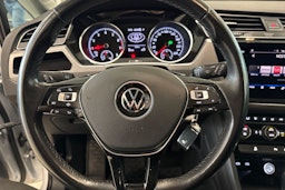 hopea Volkswagen Touran 2021 kuva 23.