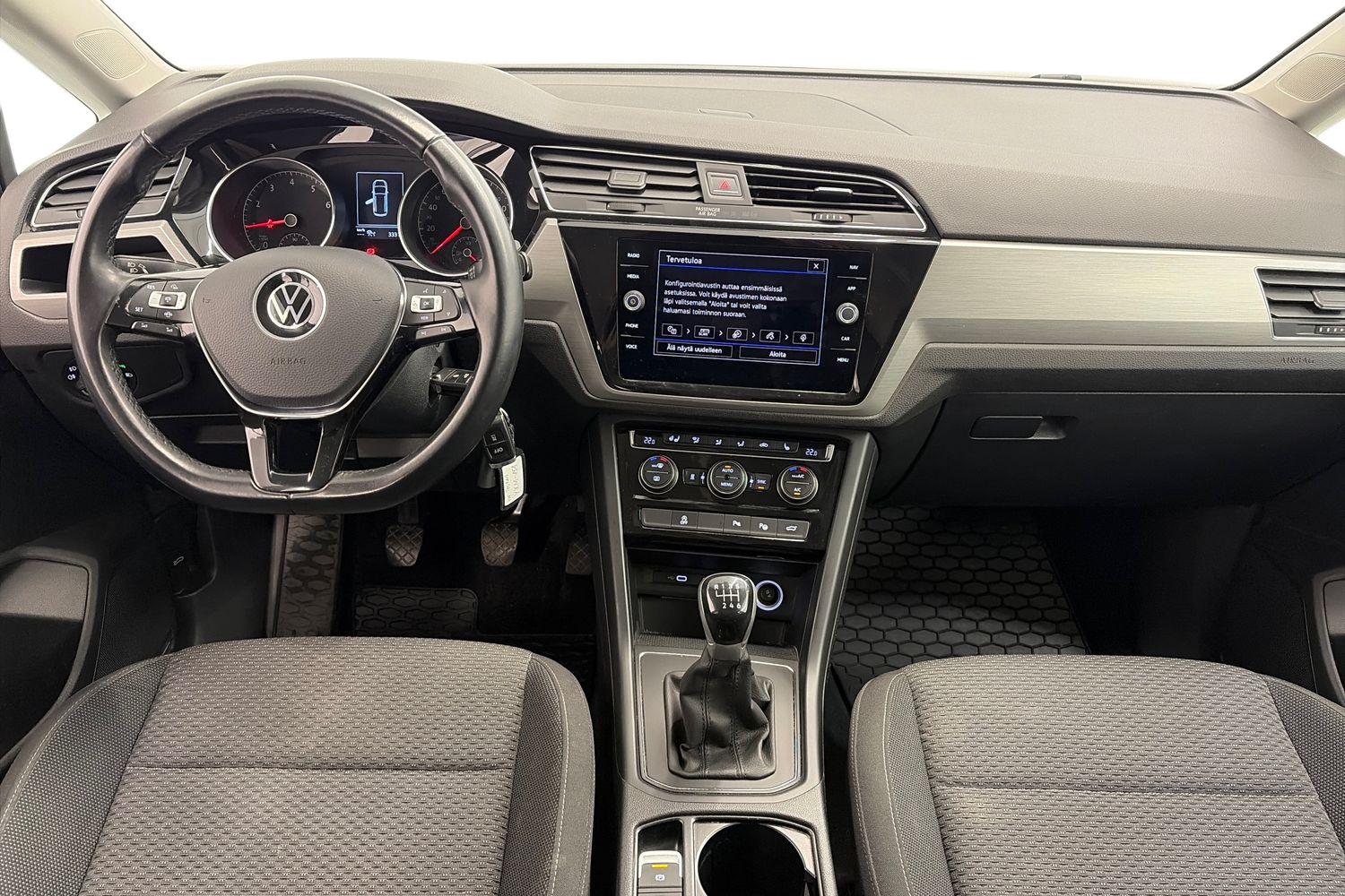 Volkswagen Touran 1,5 TSI EVO 2021, photo 7/29