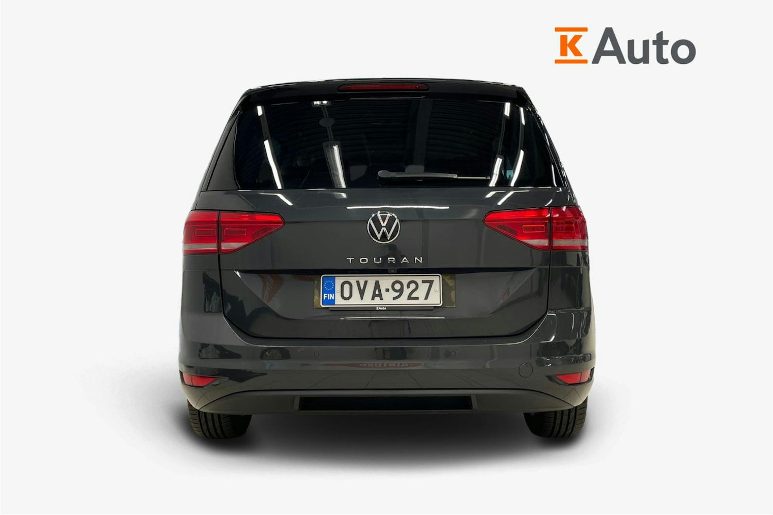 harmaa Volkswagen Touran 2022 kuva 3.