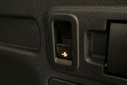 harmaa Volkswagen Touran 2022 kuva 24.