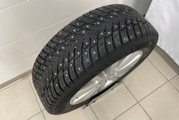 harmaa Volkswagen Touran 2022 kuva 26.