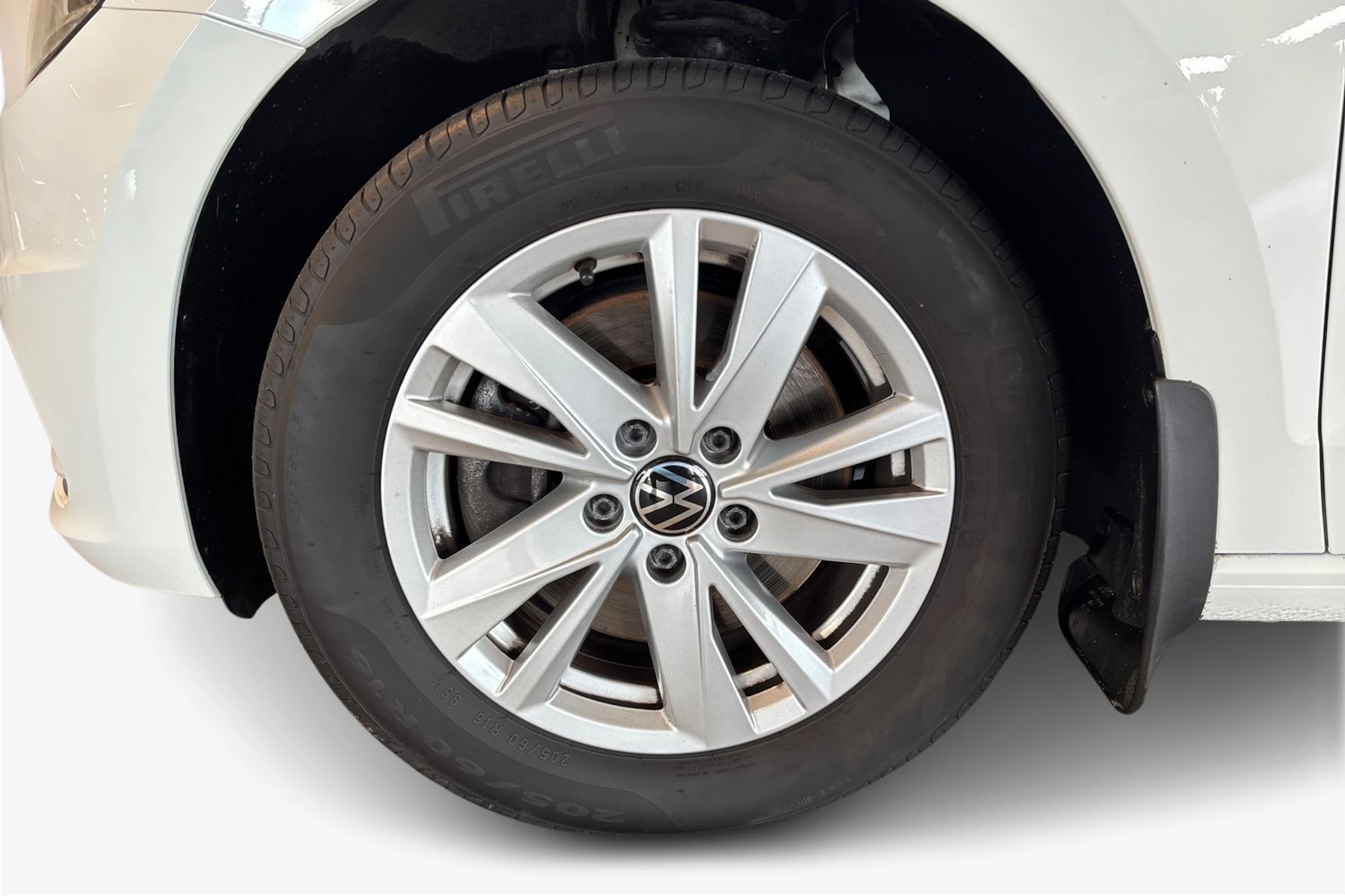Valkoinen Volkswagen TOURAN 2022 kuva 9.