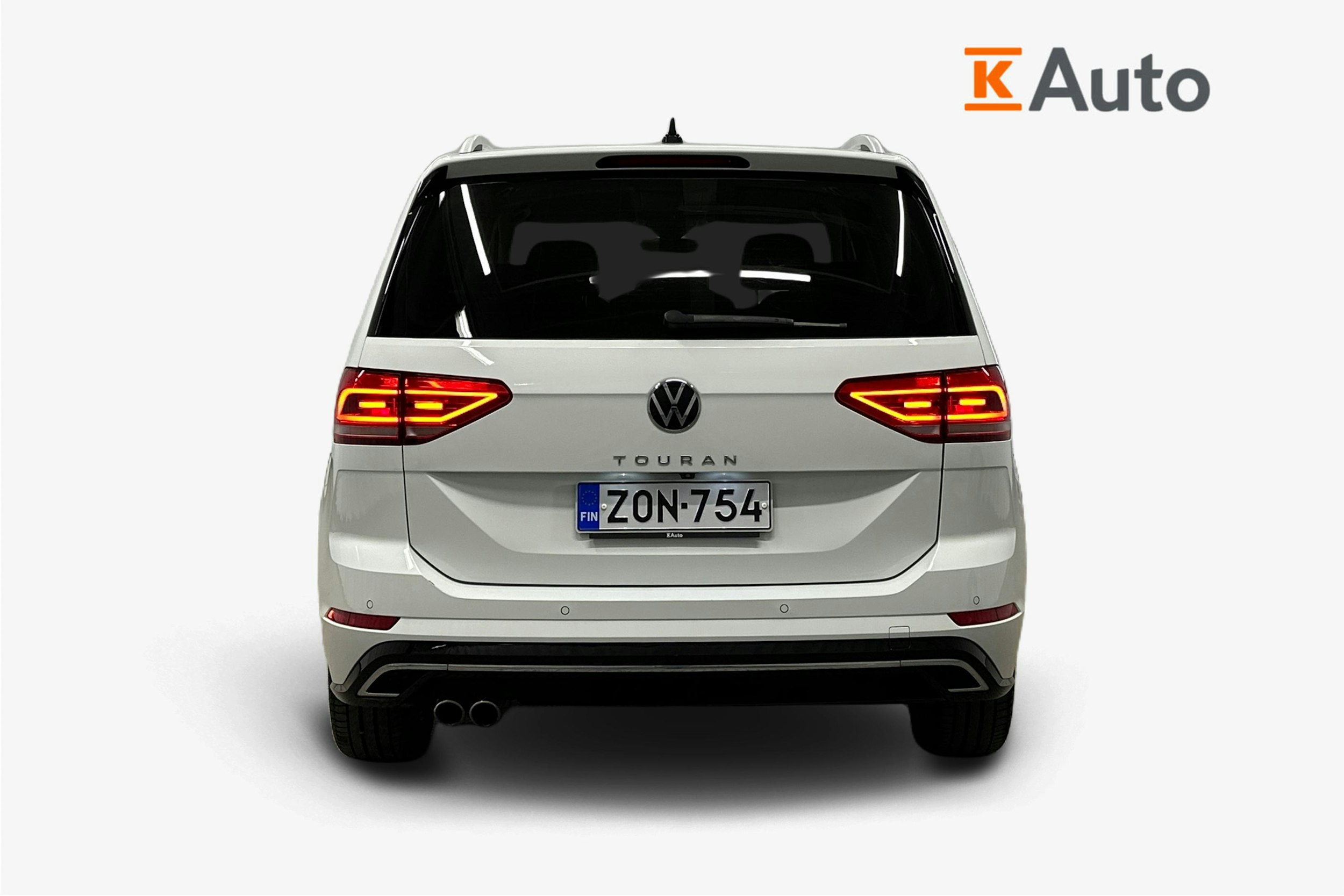valkoinen Volkswagen Touran 2022 kuva 3.