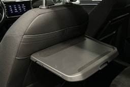 valkoinen Volkswagen Touran 2022 kuva 21.