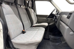 valkoinen Volkswagen Transporter 1998 kuva 11.