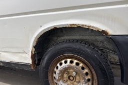 valkoinen Volkswagen Transporter 1998 kuva 26.