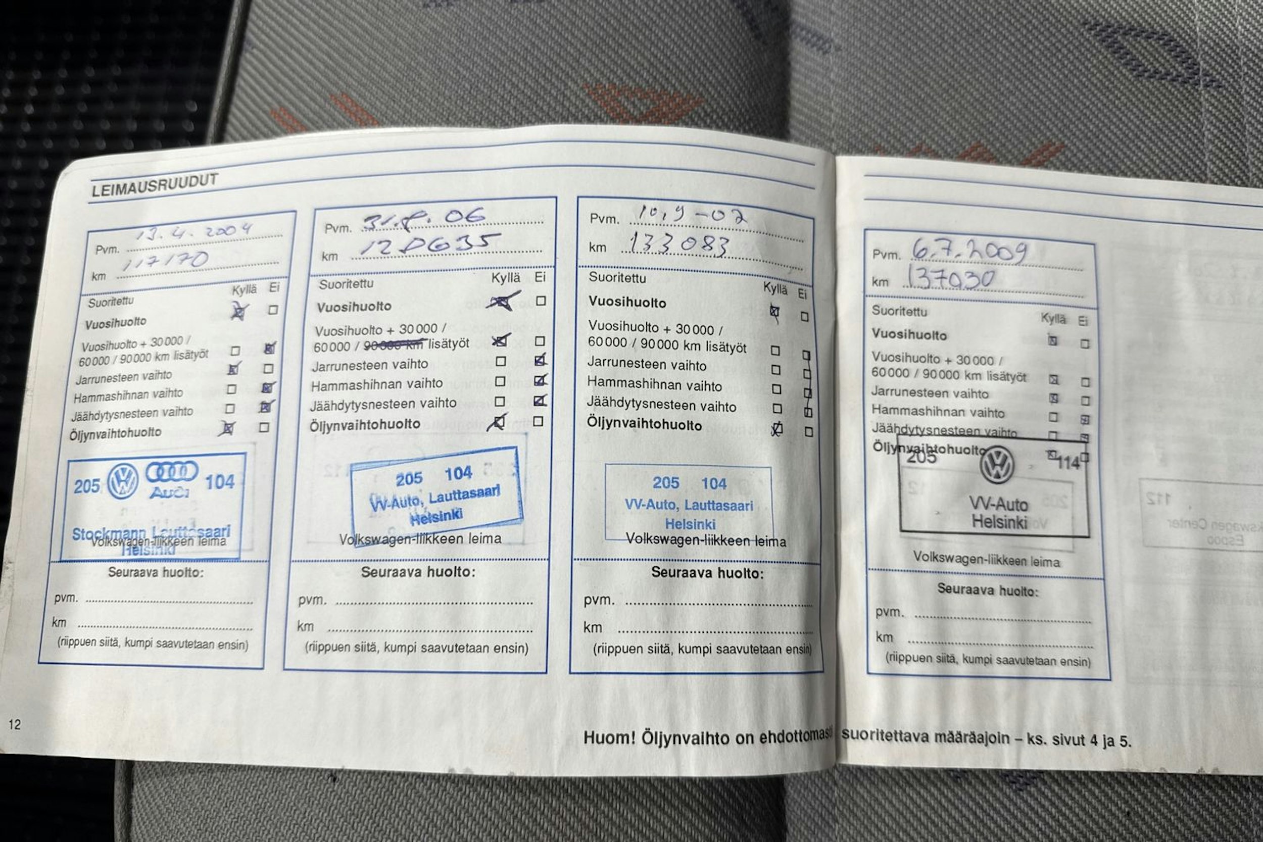 valkoinen Volkswagen Transporter 1998 kuva 32.