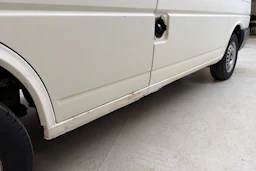 valkoinen Volkswagen Transporter 2001 kuva 34.