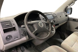 valkoinen Volkswagen Transporter 2004 kuva 3.