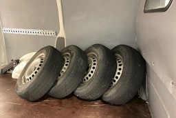 valkoinen Volkswagen Transporter 2005 kuva 15.