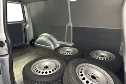 harmaa Volkswagen Transporter 2005 kuva 10.