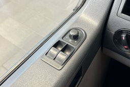 harmaa Volkswagen Transporter 2005 kuva 14.