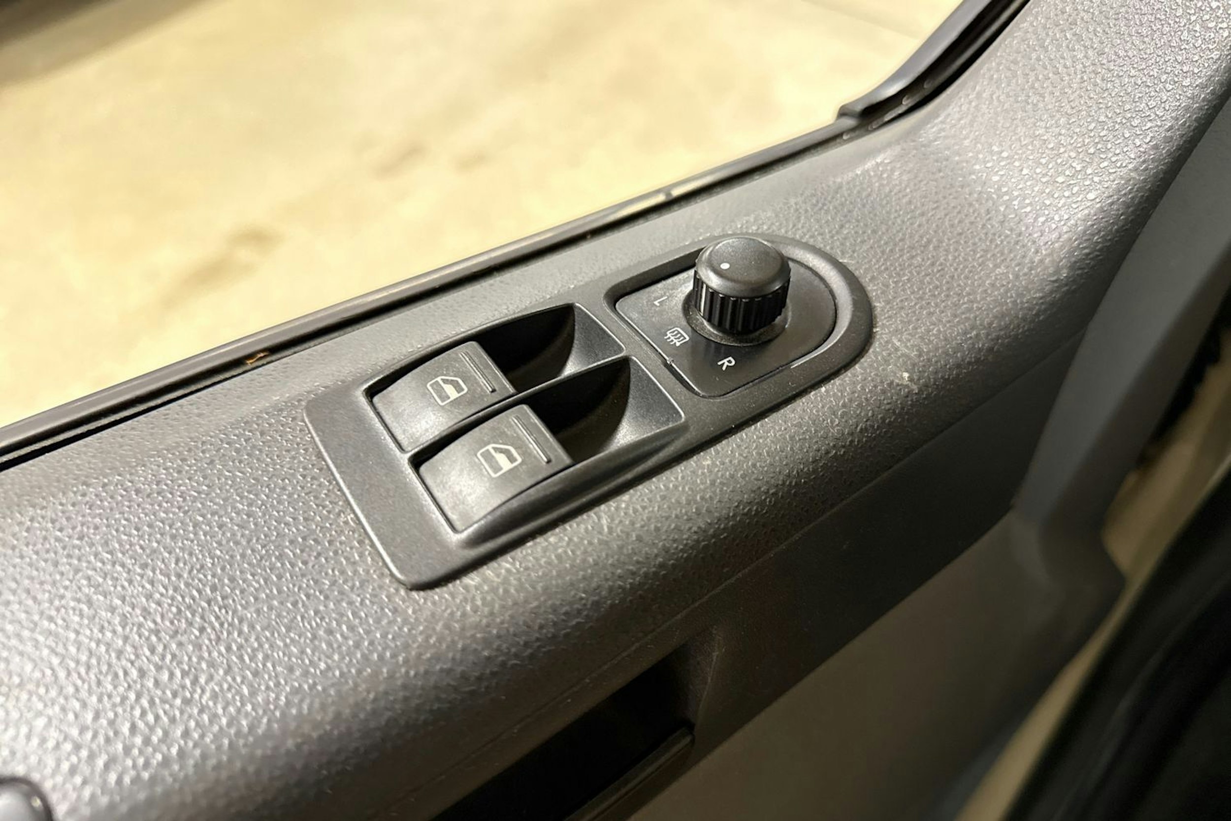 Valkoinen Volkswagen TRANSPORTER 2005 kuva 10.