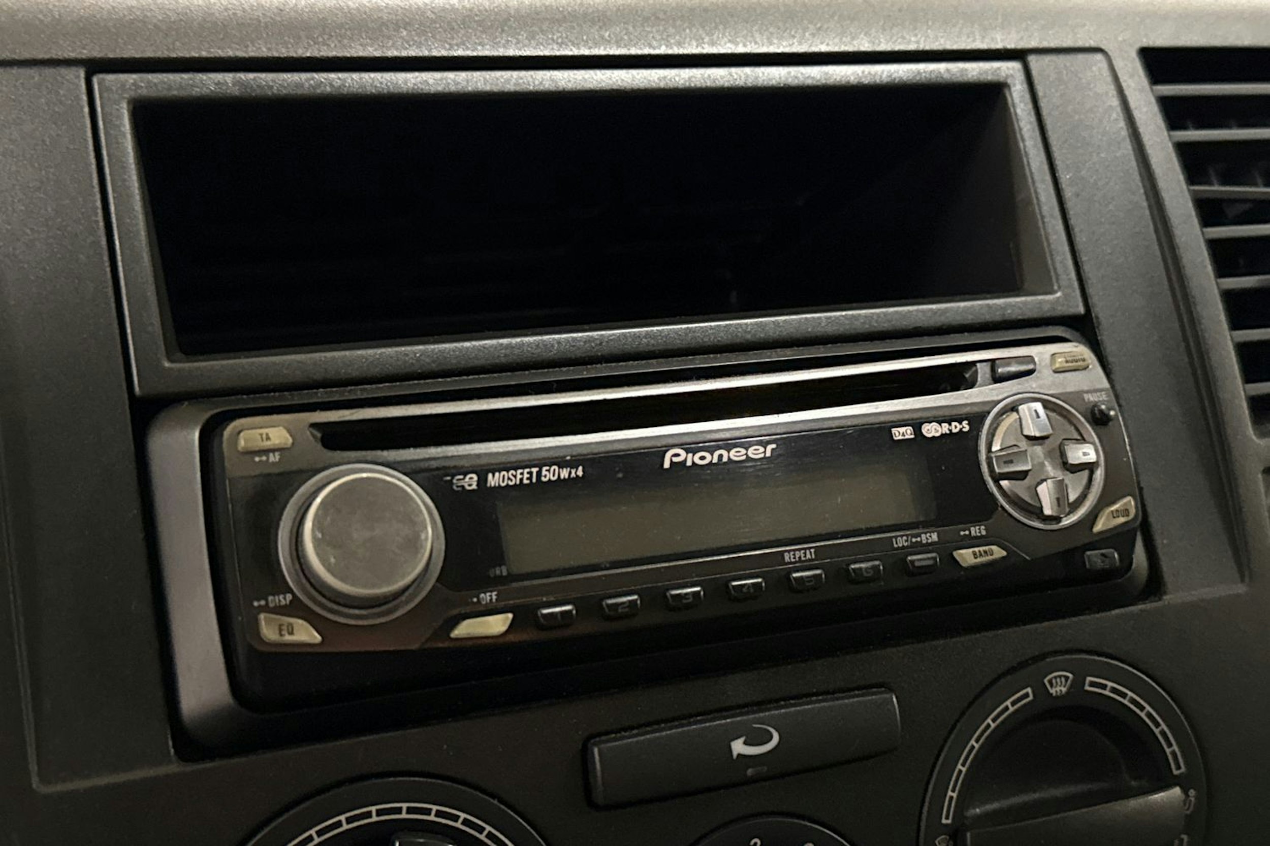 Valkoinen Volkswagen TRANSPORTER 2005 kuva 13.