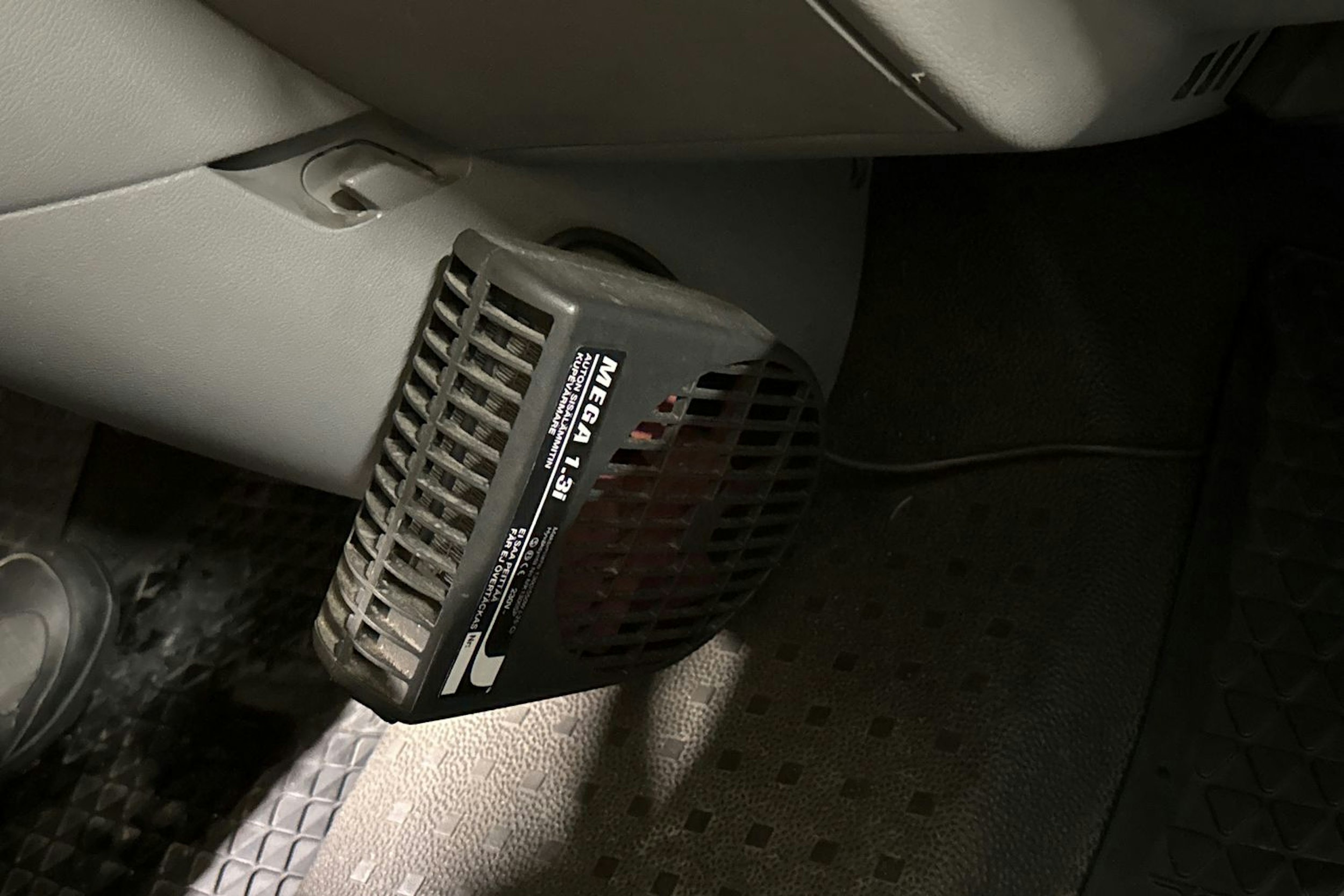 Valkoinen Volkswagen TRANSPORTER 2005 kuva 16.