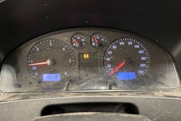 valkoinen Volkswagen Transporter 2006 kuva 14.