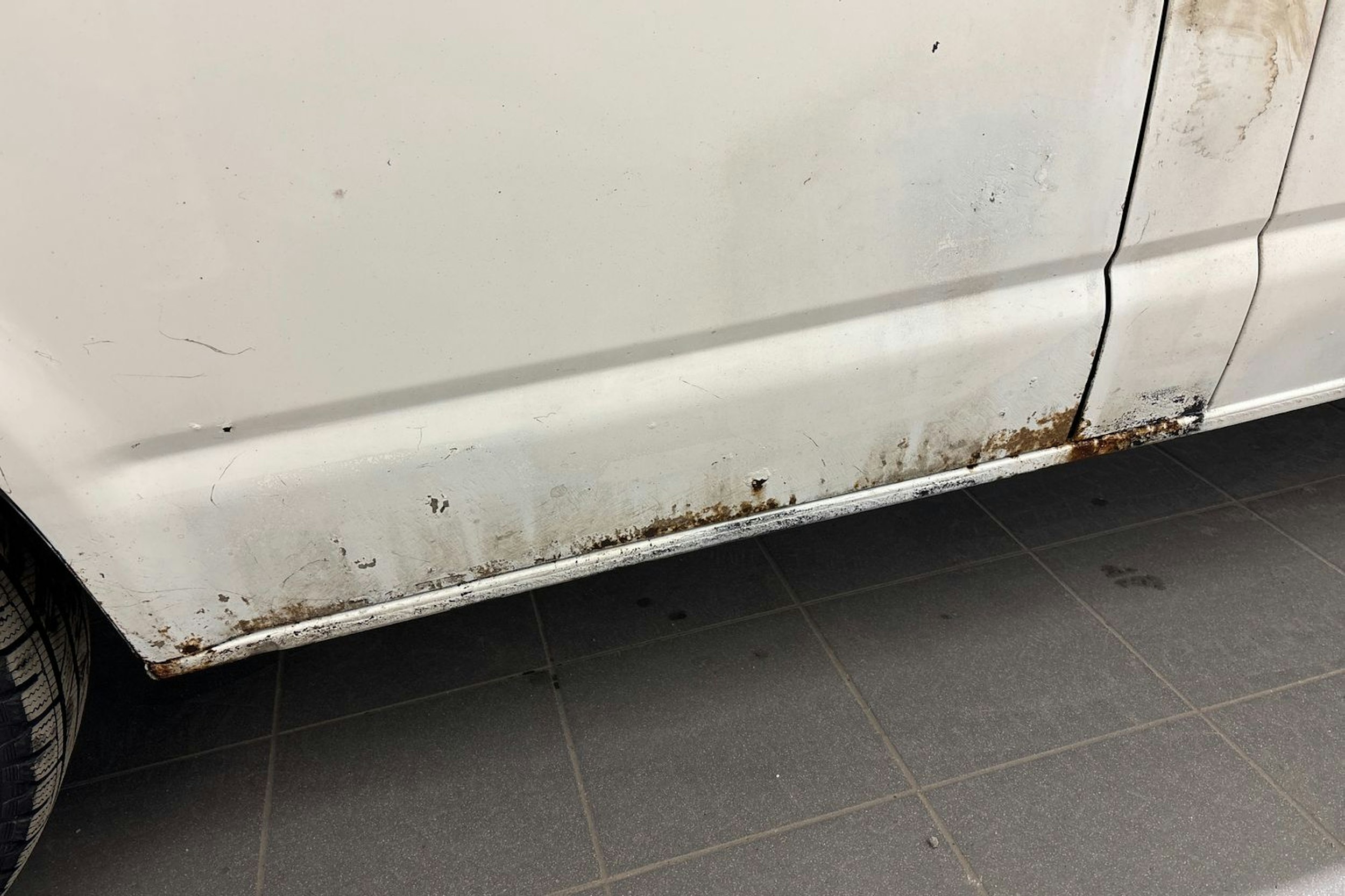 valkoinen Volkswagen Transporter 2006 kuva 23.