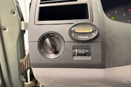 vihreä Volkswagen Transporter 2006 kuva 14.