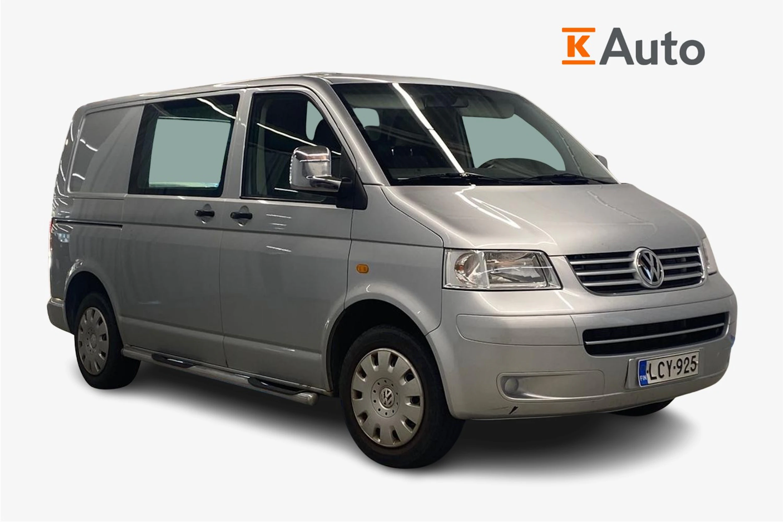harmaa Volkswagen Transporter 2006 kuva 1.