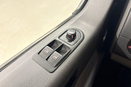 vihreä Volkswagen Transporter 2006 kuva 17.