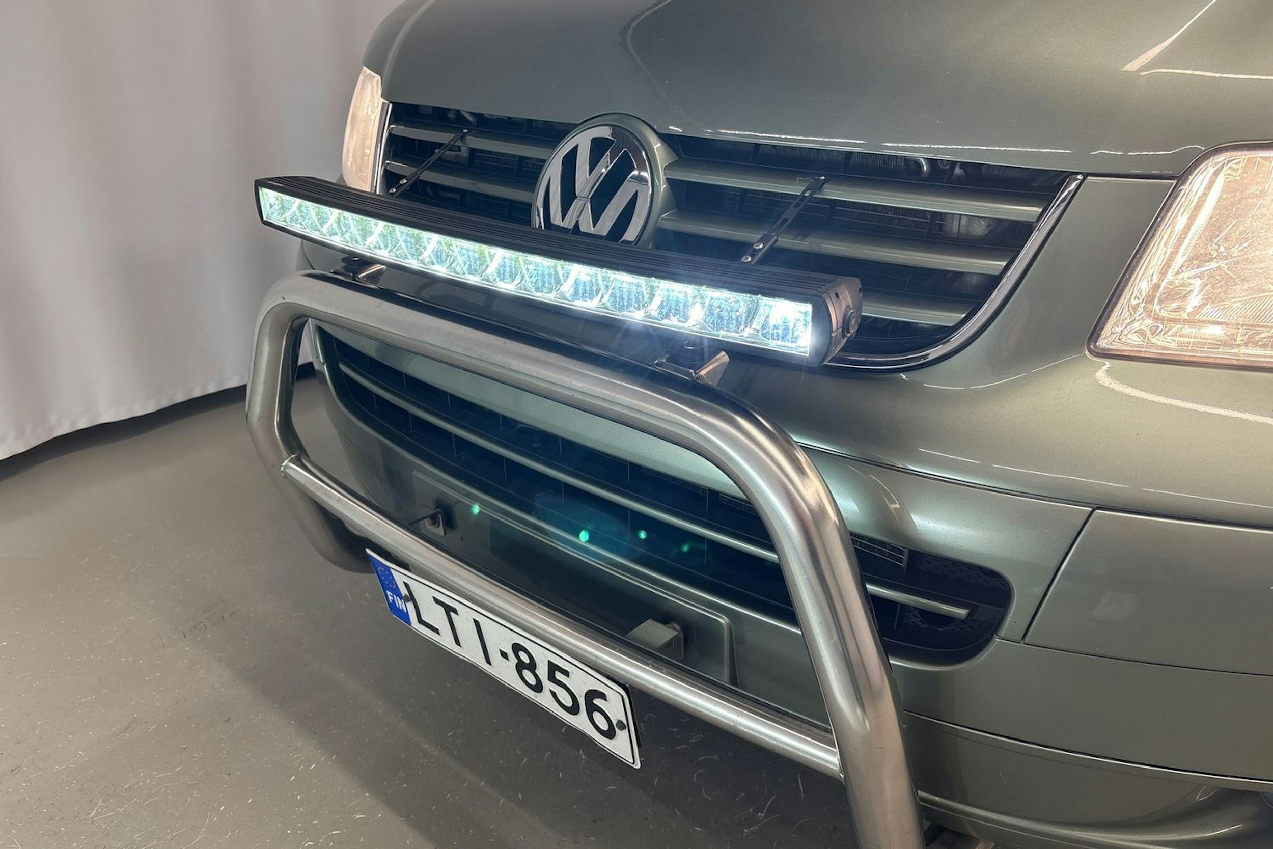 vihreä Volkswagen Transporter 2006 kuva 22.