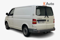 valkoinen Volkswagen Transporter 2006 kuva 2.
