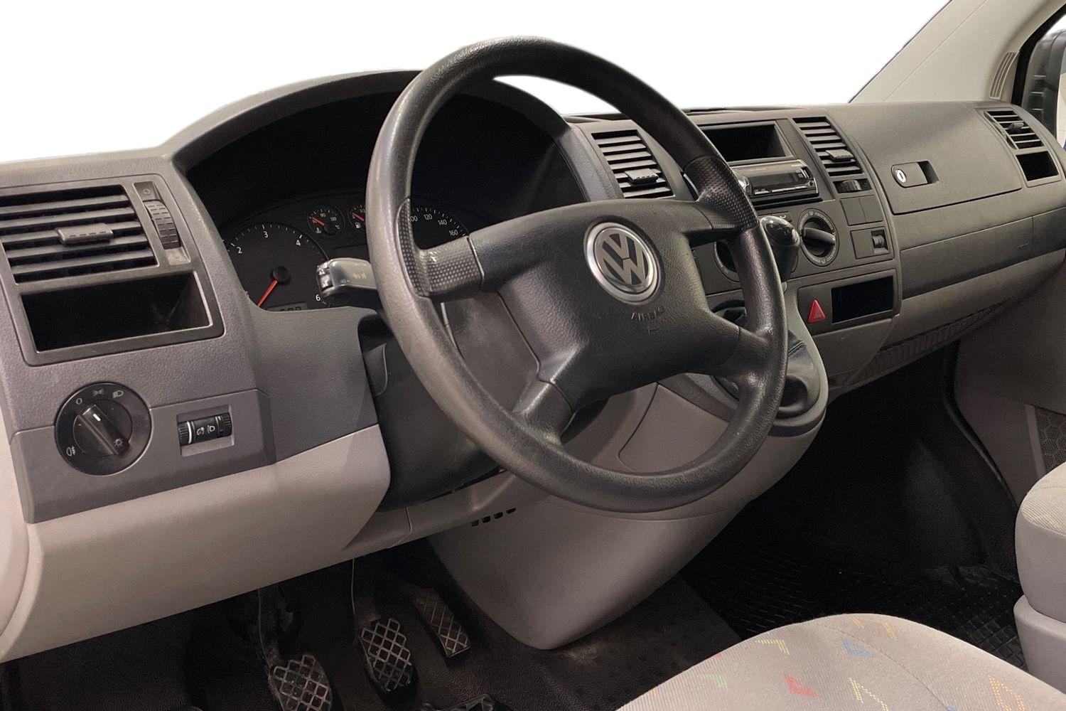 Volkswagen Transporter 2006, kuva 6/17