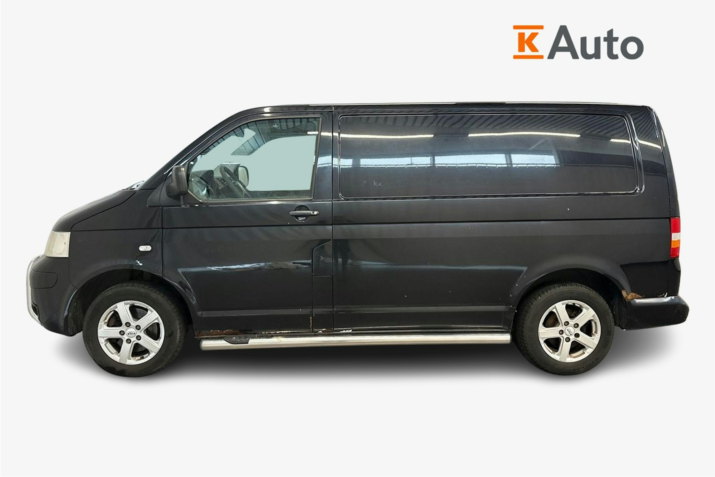Musta Volkswagen Transporter 2007 kuva 5.