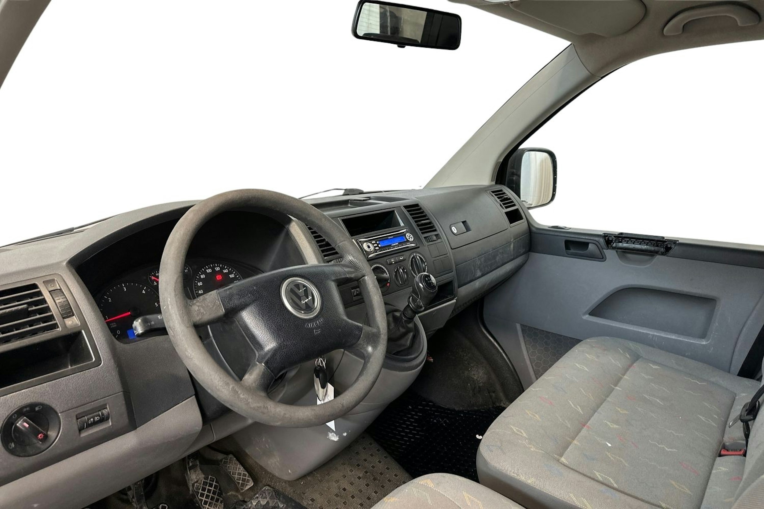 Musta Volkswagen Transporter 2007 kuva 6.