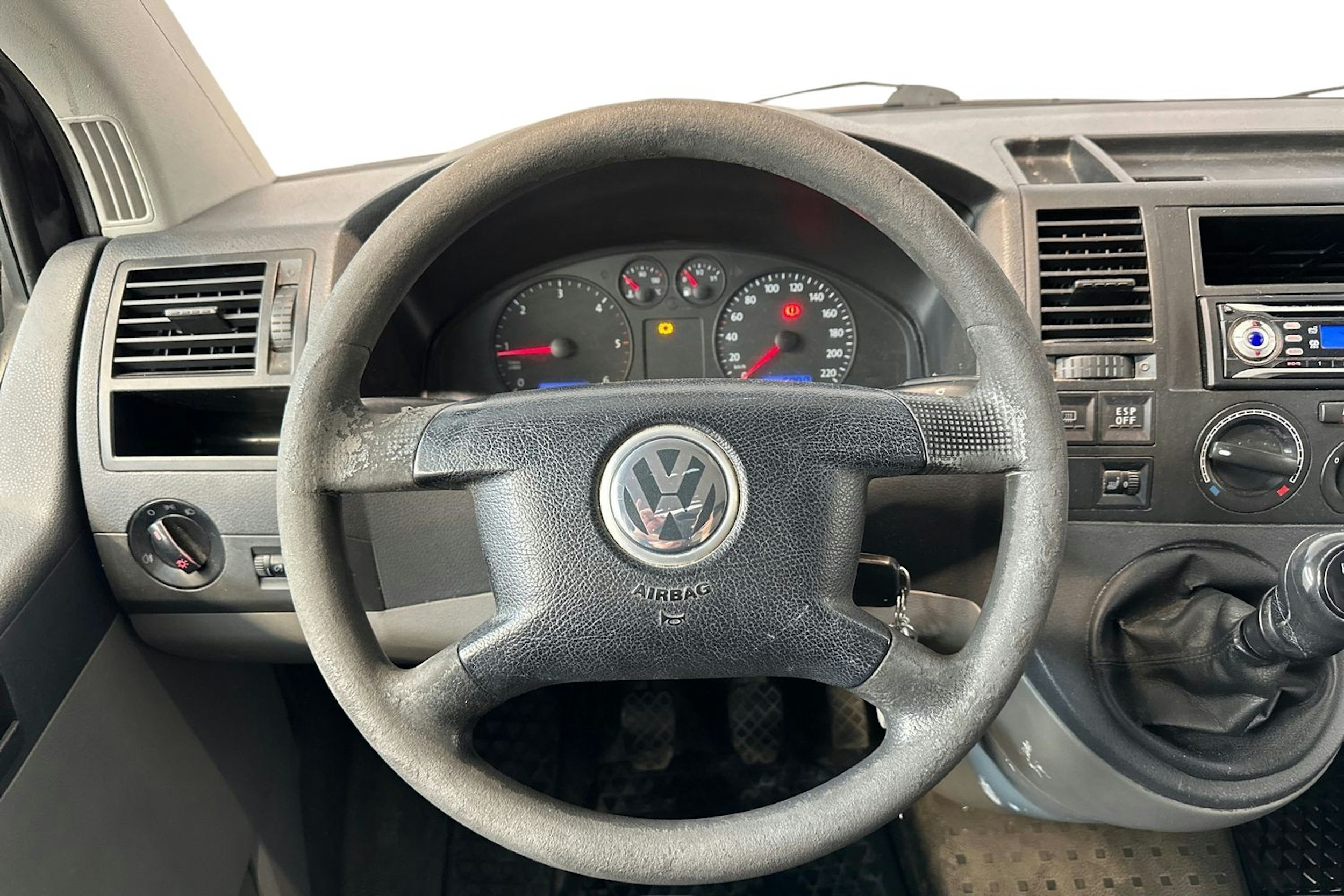 Musta Volkswagen Transporter 2007 kuva 7.